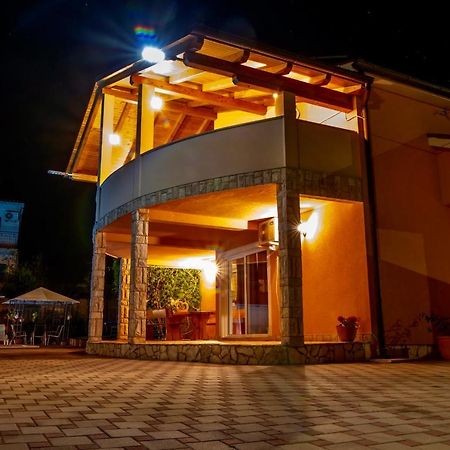 Villa Anita Pula Exterior foto